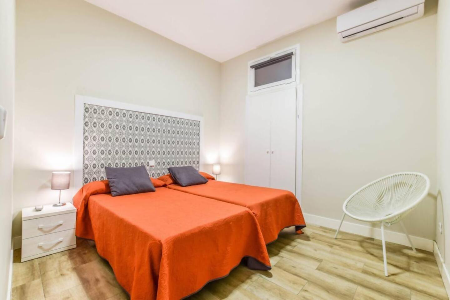 Acogedor Apartamento Entre Sol Gran Via Y Palacio マドリード エクステリア 写真